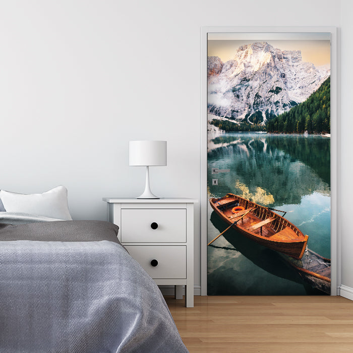 Türtapete Boot See Berge Wald M1407 - Bild 1 Türtapete Boot See Berge Wald M1407 - Bild 1