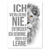 Leinwandbild Löwen, Hochformat, Löwe, ich verliere nie, Weiß M0195