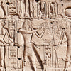 Quadratische Fototapete Wand mit Hieroglyphen M0004