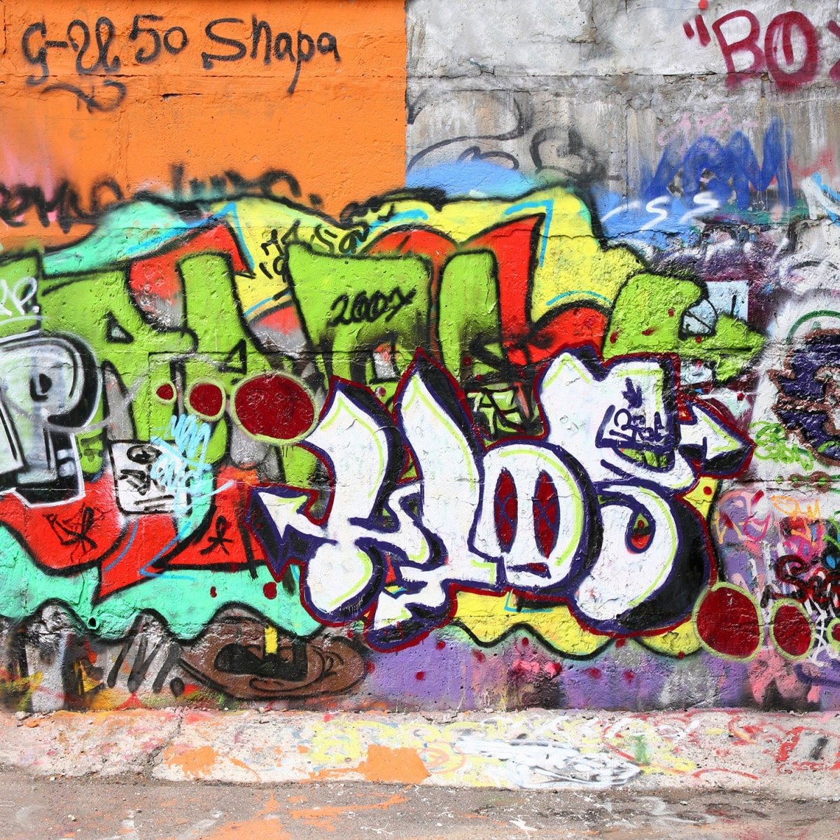 Beistelltisch Graffiti 2 M0026 entdecken - Bild 2