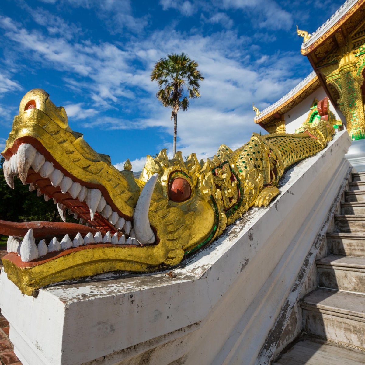 Beistelltisch Tempel in Luang Prabang M0802 entdecken - Bild 2