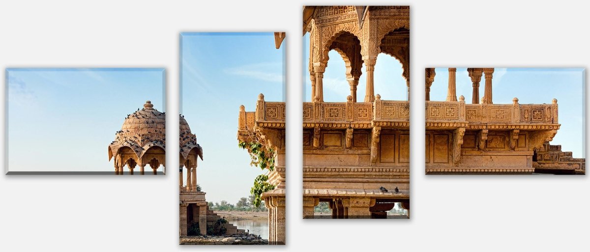 Stretched Canvas Print Gadi Sagar Lake, India M0810