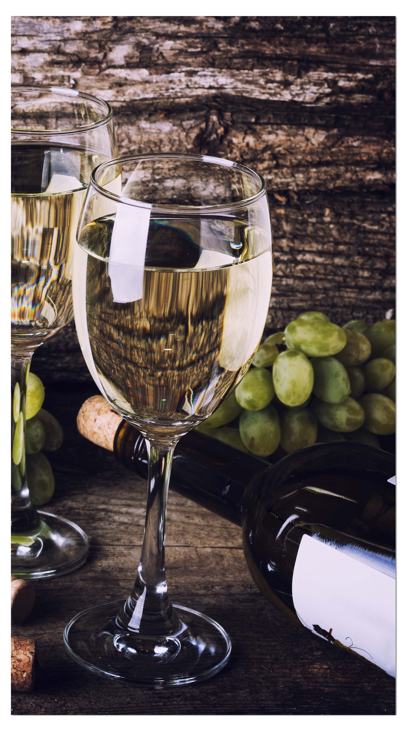 Garderobe alten hölzernen Hintergrund mit Gläser Weißwein M0837 entdecken - Bild 4
