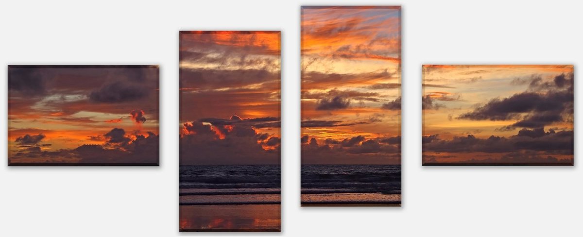 Stretched Canvas Print Sunset on the beach in Bali M0907