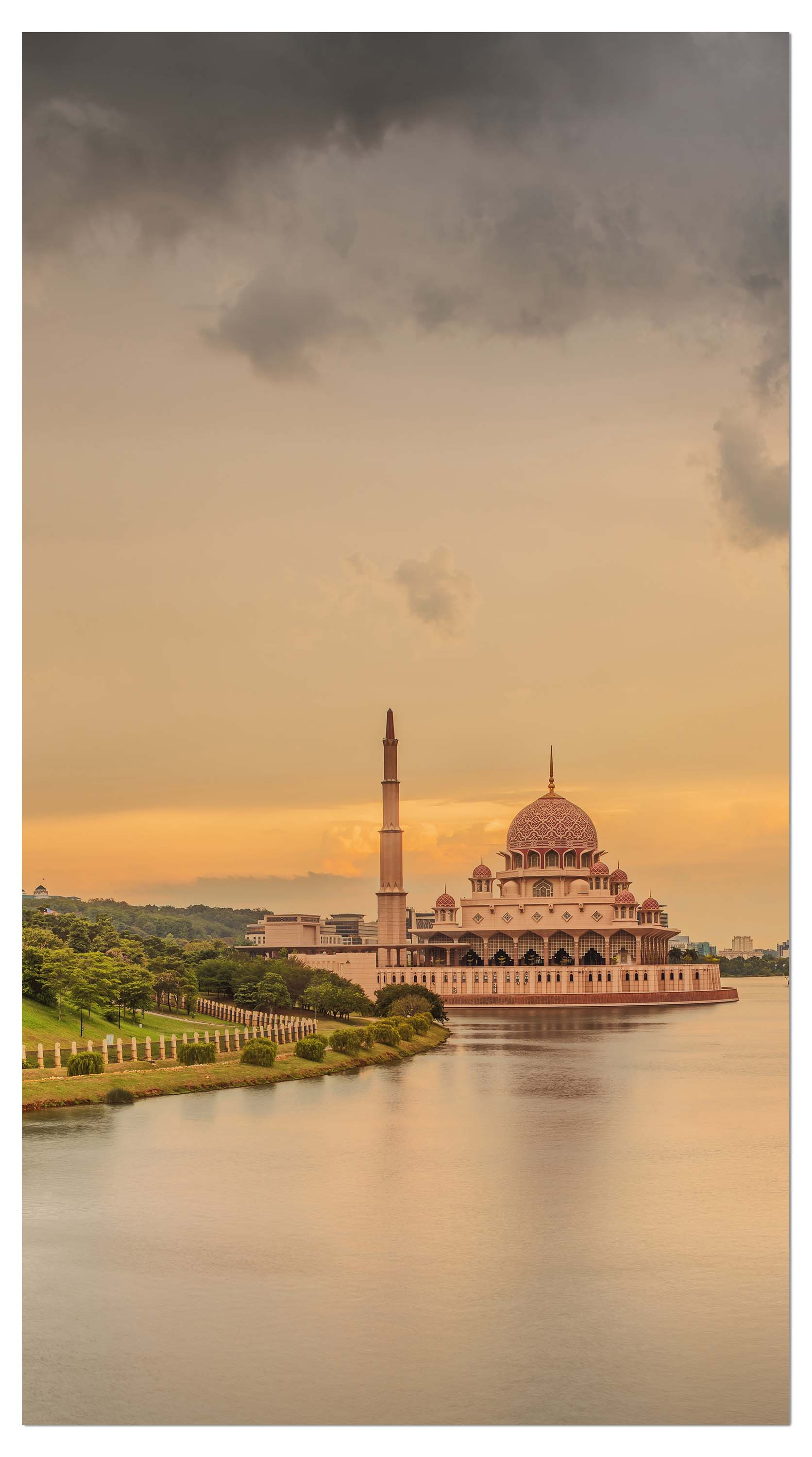 Garderobe Sonnenuntergang über Putrajaya-Moschee, Malaysia M0915 entdecken - Bild 4