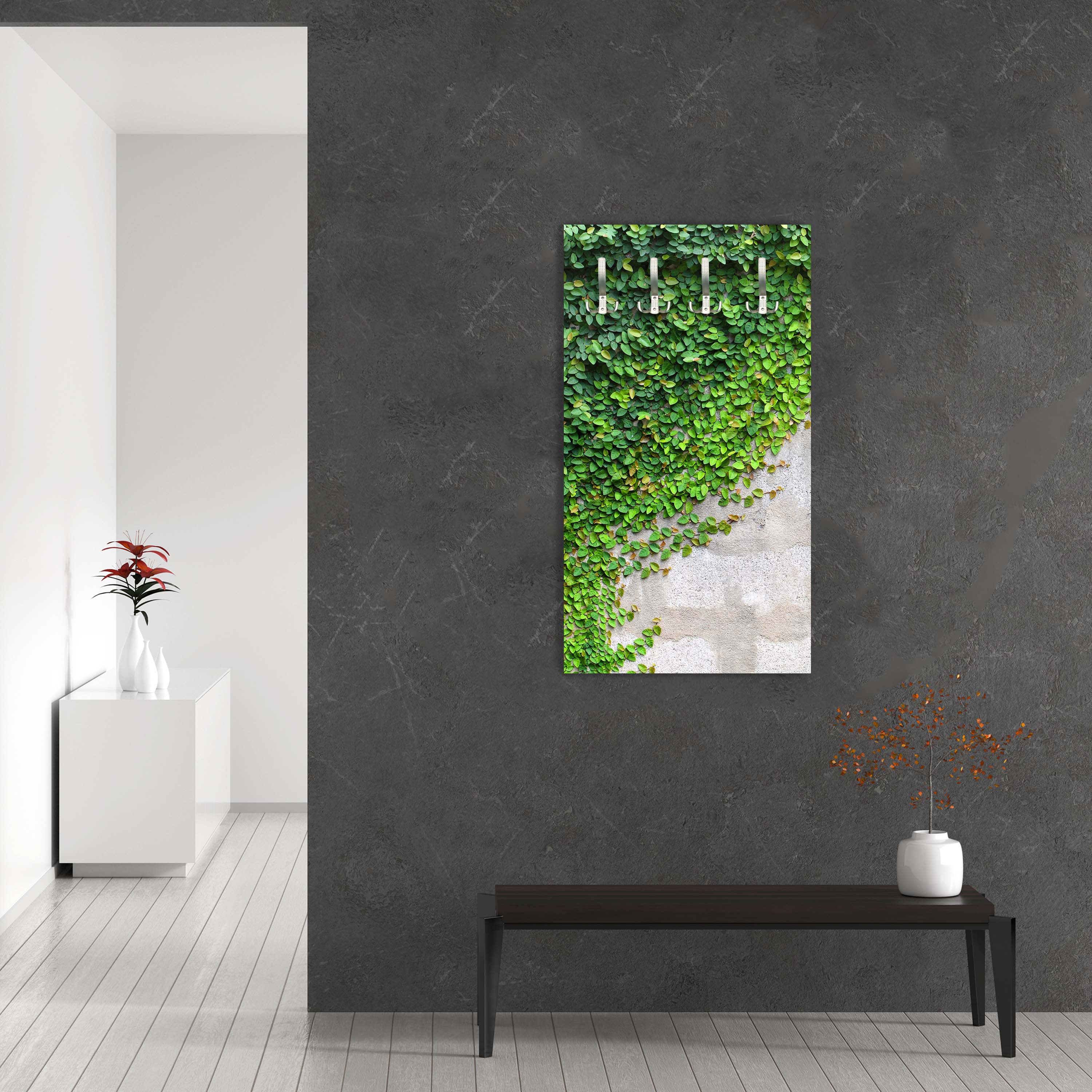 Garderobe Eine Kriechpflanze auf einer Mauer M0937 entdecken - Bild 2