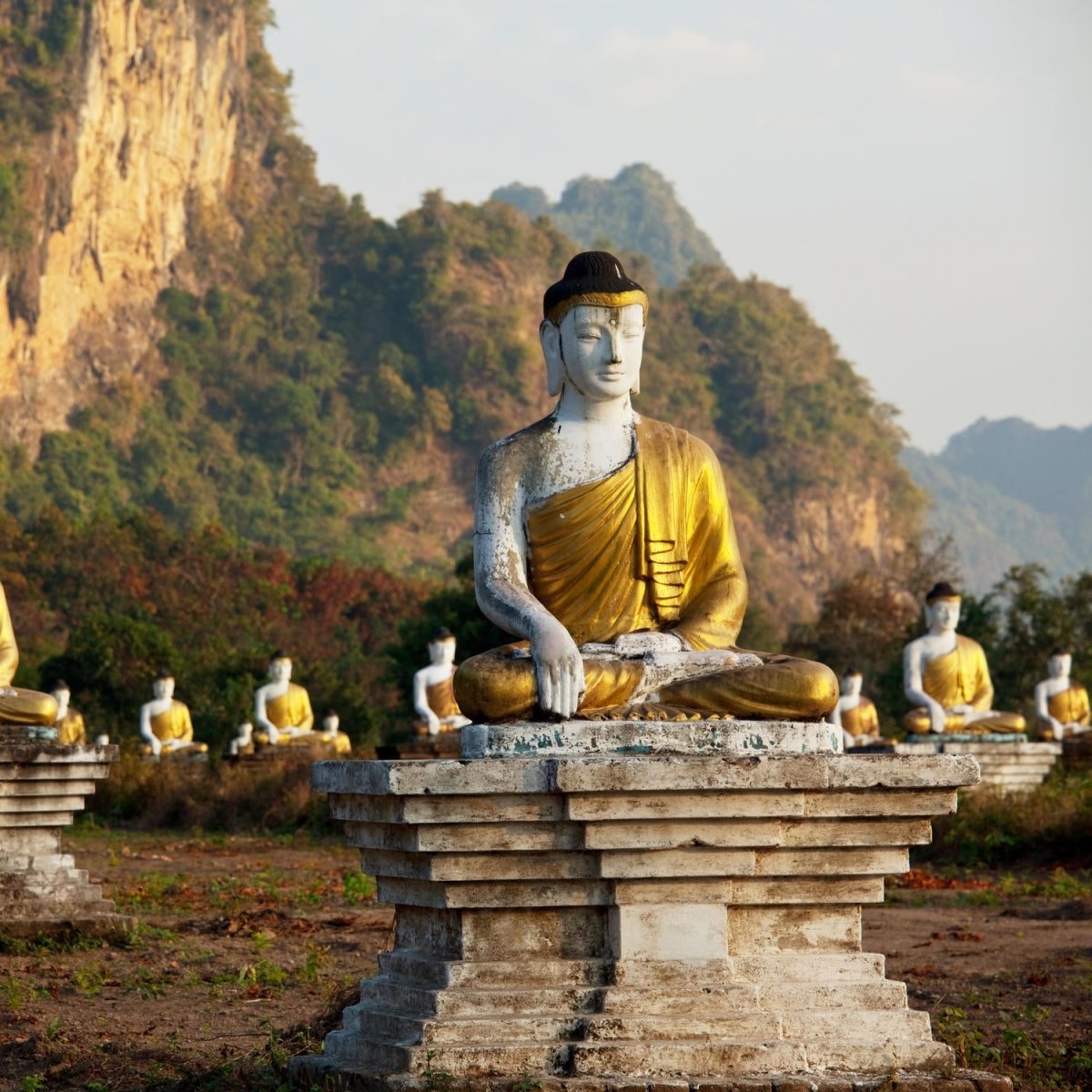 Beistelltisch Buddhas Statuen M0949 entdecken - Bild 2