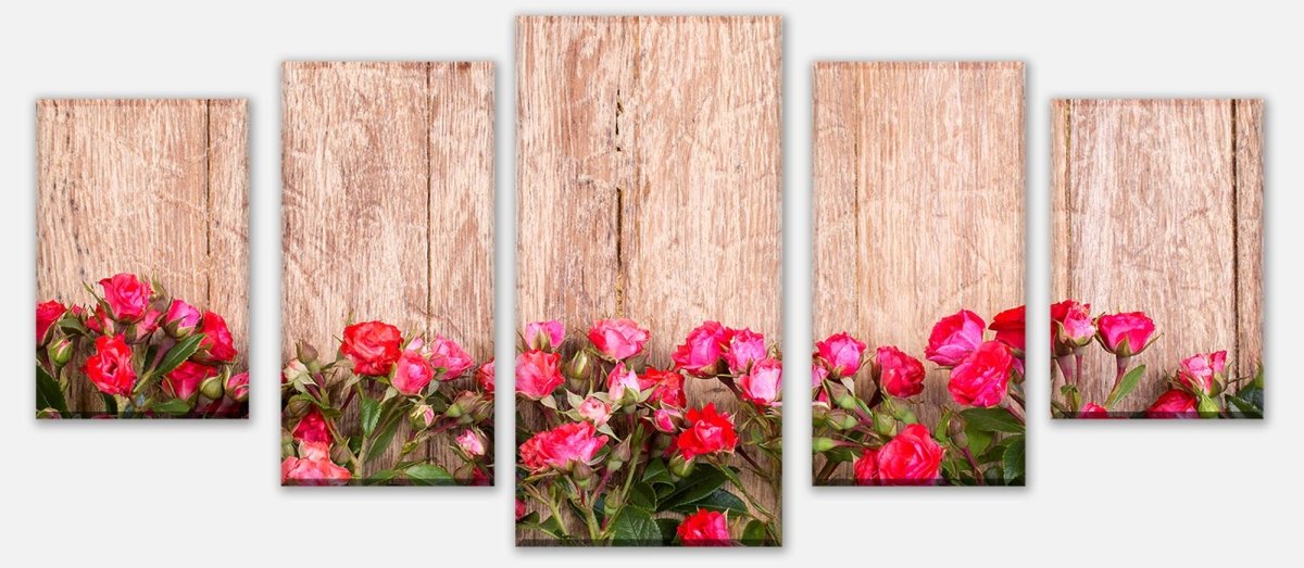 Leinwandbild Mehrteiler Rote Rosen auf Holzbrett M1025 entdecken - Bild 1