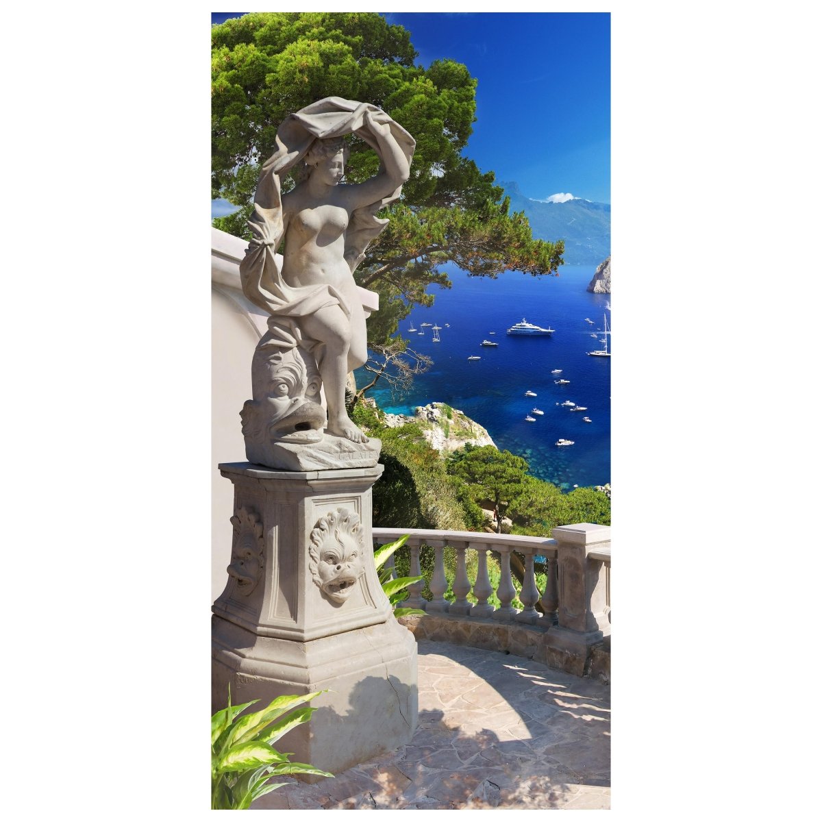 Türtapete Statue auf Balkon, Blick aufs Meer, Baum M1243 - Bild 2