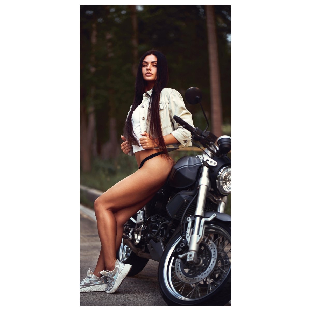Türtapete Model & Motorrad, Frau, Sexy, Fotografie M1401 - Bild 2